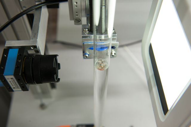 Precise calibration/adjustment of laboratory glassware AQUAJUST®cam - semi-auomatic, reliable, mercury-free. Precise calibration/adjustment of laboratory glassware AQUAJUST®cam - semi-auomatic, reliable, mercury-free.