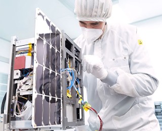 Cooperation between Fraunhofer and Brose in the aerospace sector